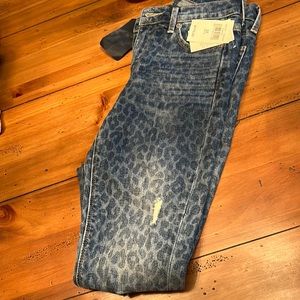 Lucky brand jeans, ankle size 25